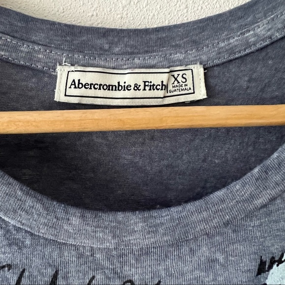 Abercrombie Pink Floyd Band Tee - Picture 2 of 3